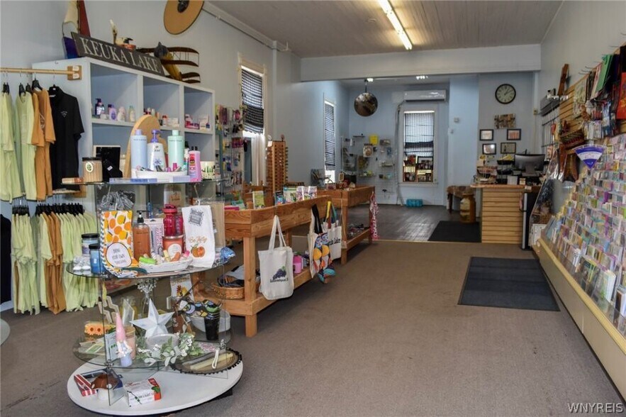 More Photos Of 27 Shethar St, Hammondsport Apartments For Sale