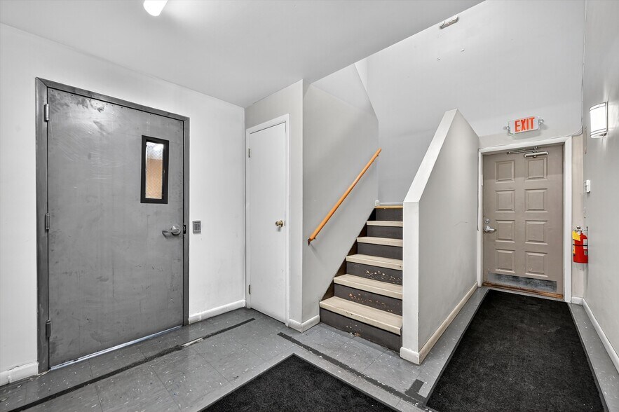 More Photos Of 13 Industrial Dr, Florida Industrial For Sale