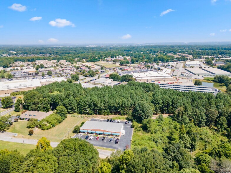 More Photos Of 1244 E Butler Rd, Greenville Land For Sale