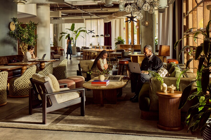 More Photos Of 1515 E Cesar Chavez St, Austin Coworking Space