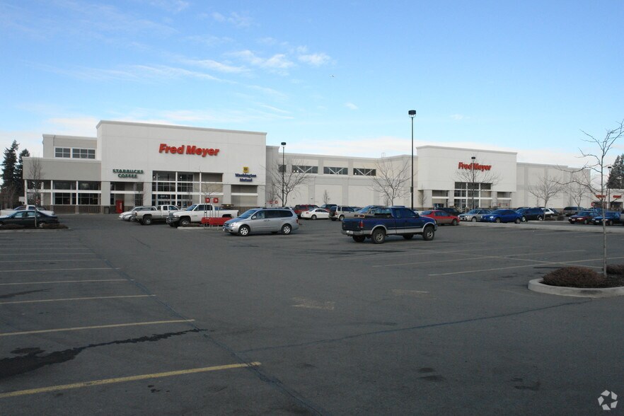 More Photos Of 400 S Thor St, Spokane Supermarket For Lease