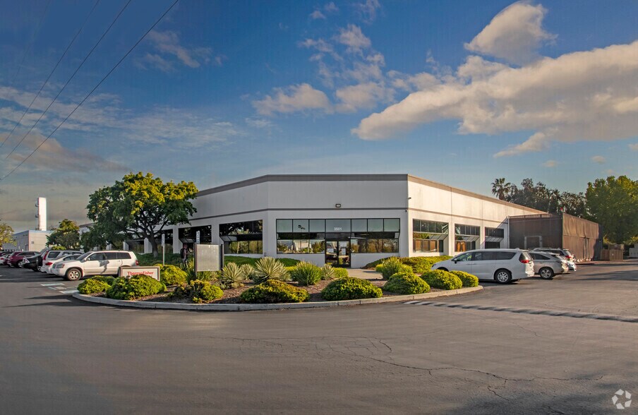 More Photos Of 3501-3521 Leonard Ct, Santa Clara Manufacturing For Lease