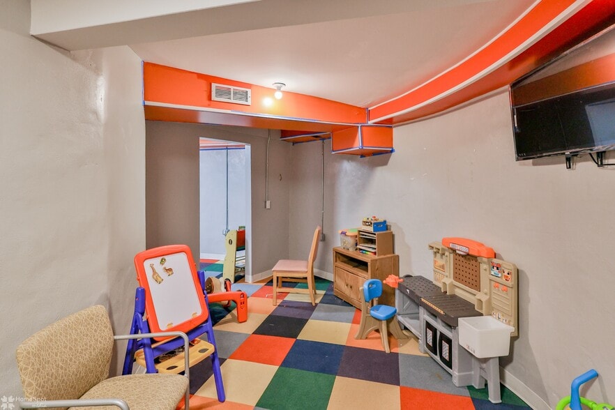 More Photos Of 1248 W Hamilton St, Allentown Office For Sale