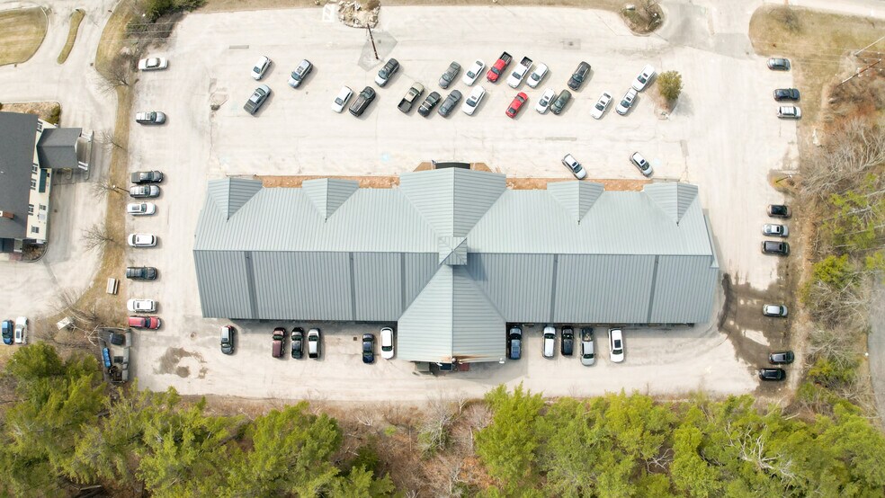 More Photos Of 276 Newport Rd, New London Storefront Retail Office For Sale