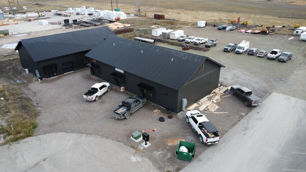 More Photos Of 77 Hunter Cir, Kalispell Industrial For Sale