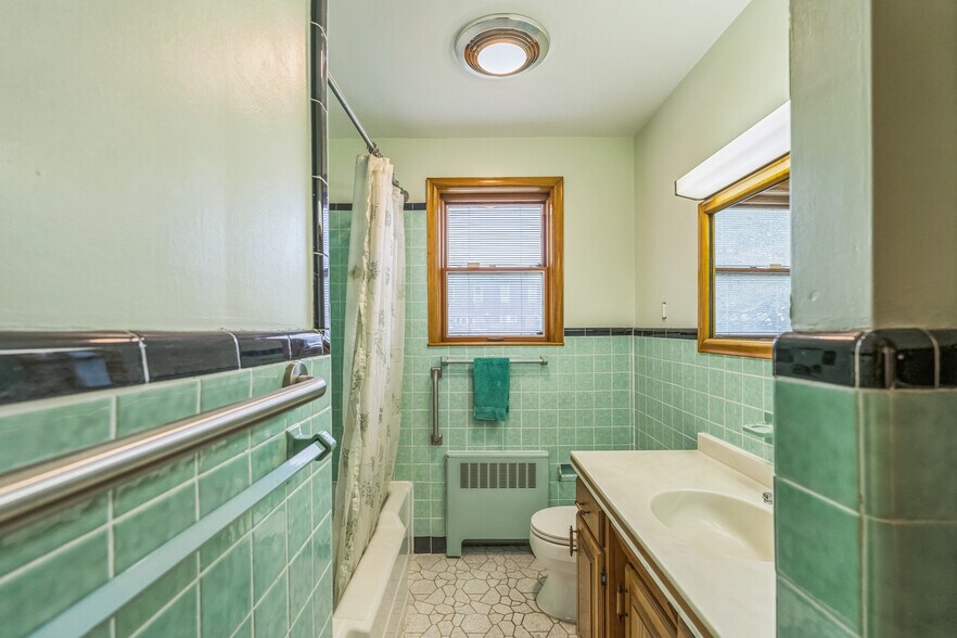More Photos Of 1718 Rhawn St, Philadelphia Land For Sale