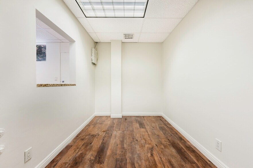 More Photos Of 2700 N Bellflower Blvd, Long Beach Medical For Lease