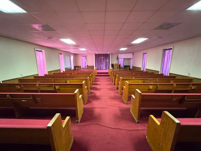 More Photos Of 3268 Rex Rd, Rex Religious Facility For Sale