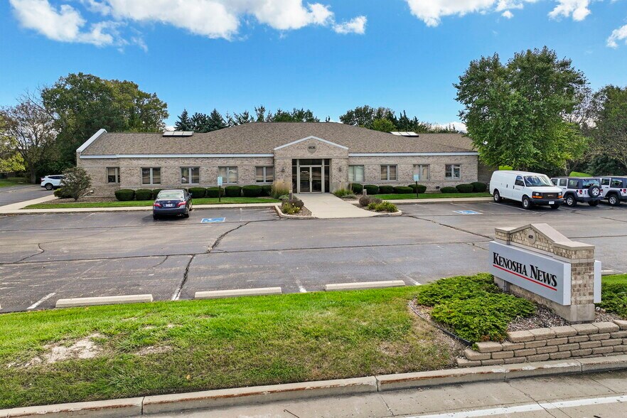 More Photos Of 6535 Green Bay Rd, Kenosha Medical For Sale