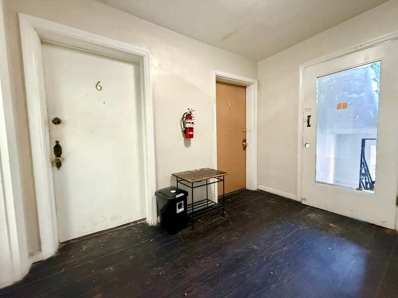 More Photos Of 2334 Kemper Ln, Cincinnati Apartments For Sale