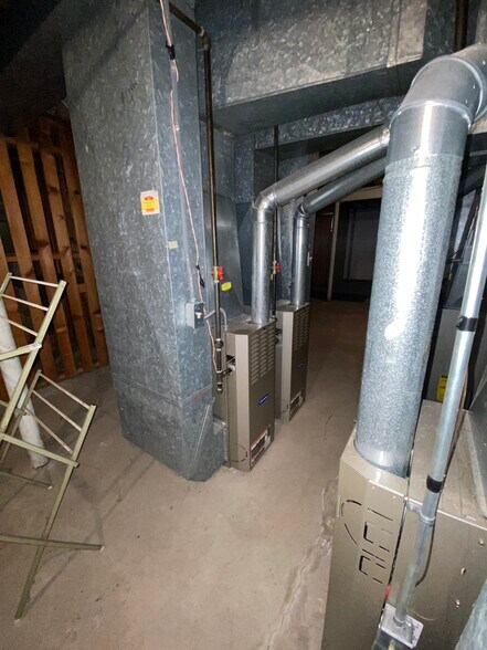 More Photos Of 7009 W Tripoli Ave, Milwaukee Apartments For Sale