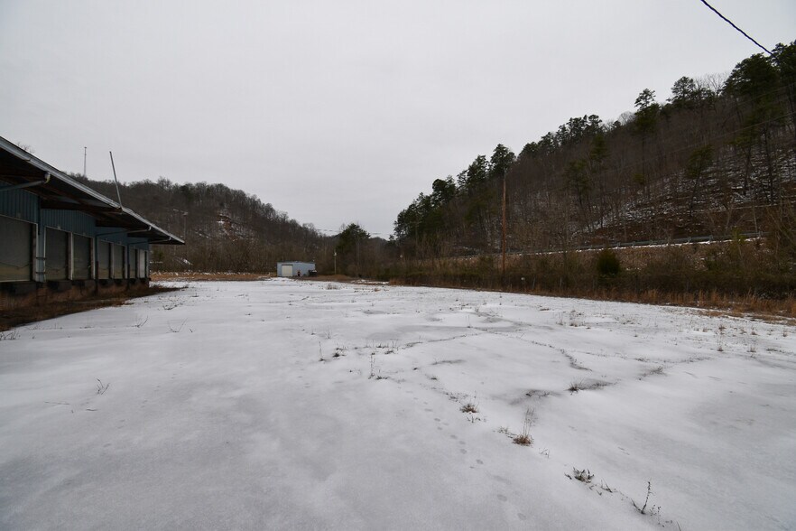 More Photos Of 7260 Ky Route 114, Prestonsburg Warehouse For Sale