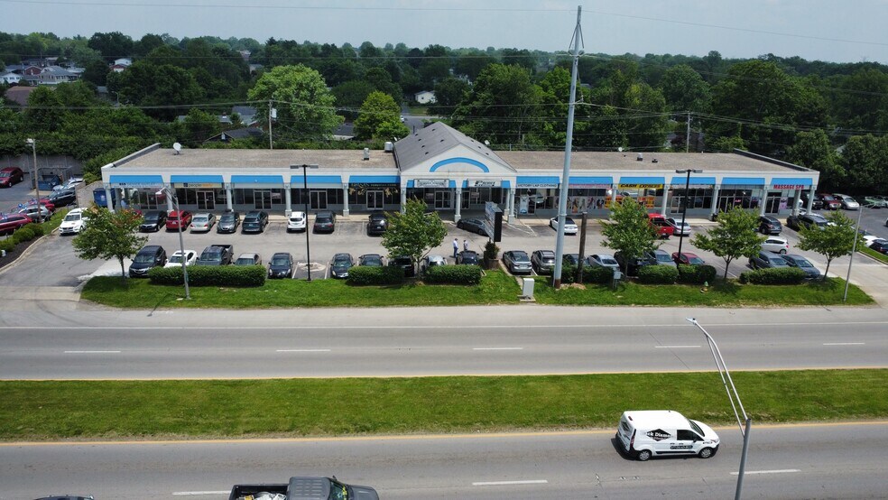 More Photos Of 565 E New Circle Rd, Lexington Storefront Retail Office For Lease