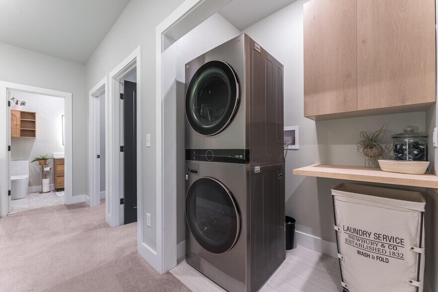 More Photos Of 13870 HWY 279, Gravette Flex For Sale