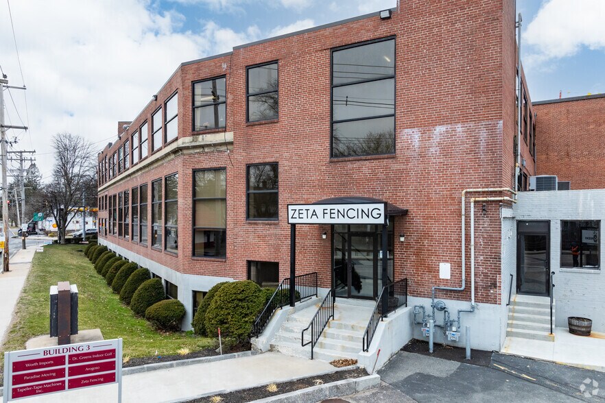 More Photos Of 200 Homer Ave, Ashland Manufacturing For Lease