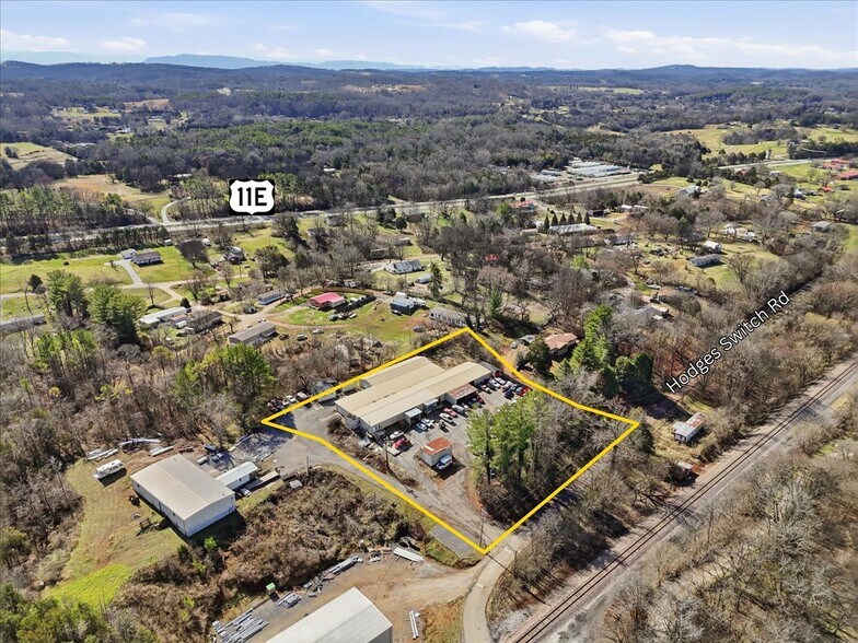 More Photos Of 2985 Hodges Switch Rd, Strawberry Plains Warehouse For Sale