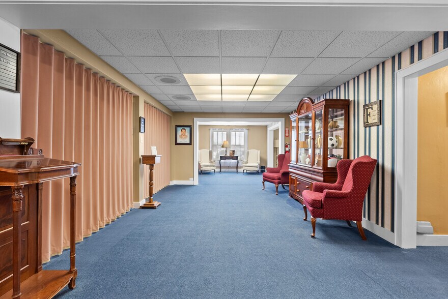 More Photos Of 621 N Halleck St, Demotte Religious Facility For Sale