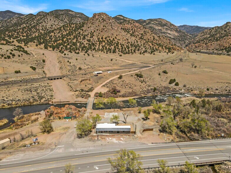 More Photos Of 27077 US Highway 50, Cotopaxi General Retail For Sale