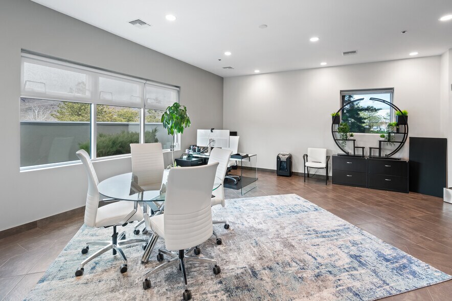 More Photos Of 610 Waltham Way, Mccarran Office For Lease