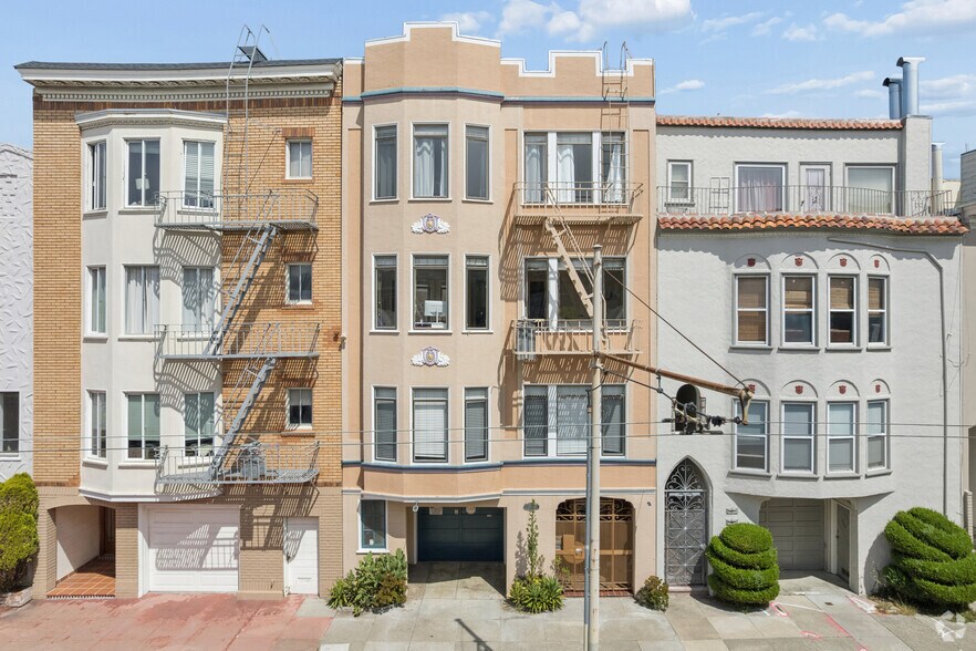 More Photos Of 3324 Broderick St, San Francisco Apartments For Sale