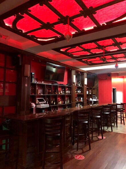 More Photos Of 96 Greenwich St, New York Office For Lease