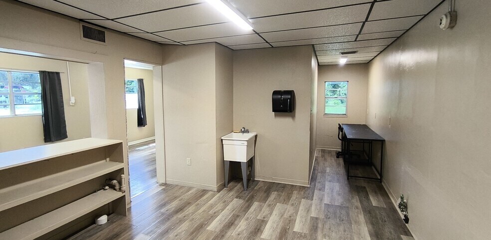 More Photos Of 14610 Kennard St, Waldo Freestanding For Sale