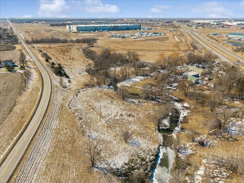 More Photos Of 2005 NE Hubbell Ave, Bondurant Industrial For Sale