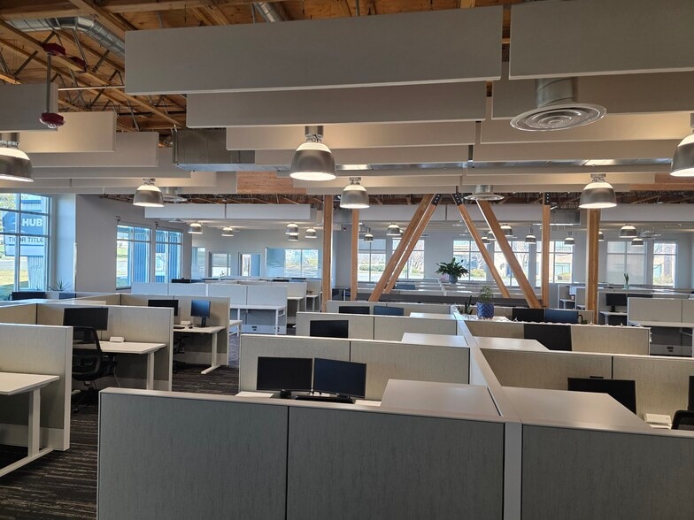 More Photos Of 2713 N 20th Ave, Pasco Office For Lease