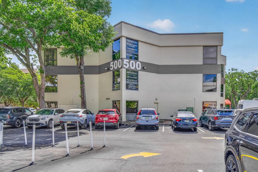 More Photos Of 500 Vonderburg Dr, Brandon Medical For Sale