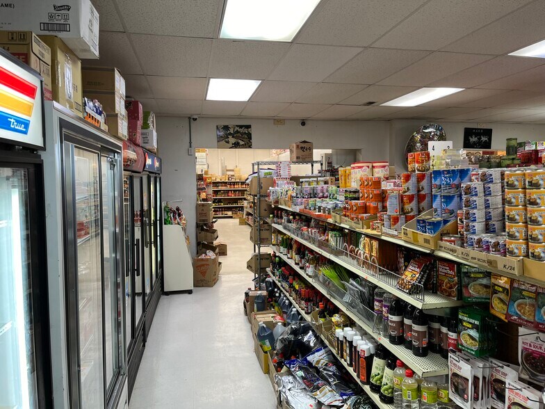 More Photos Of 1831 W Cartmell St, Pasco Freestanding For Sale