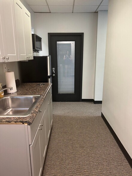 More Photos Of 2255 Cumberland Pky SE, Atlanta Coworking Space