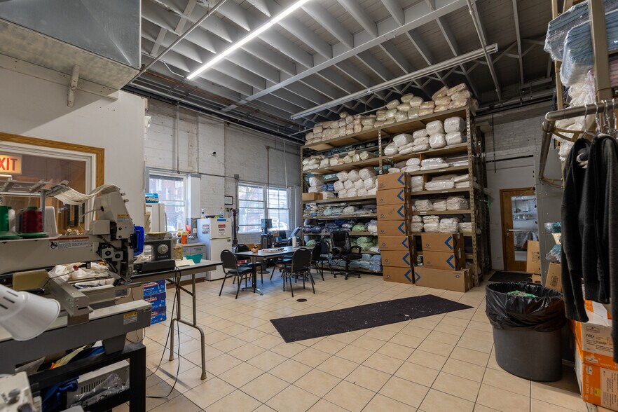 More Photos Of 4819 W Cortland St, Chicago Specialty For Sale
