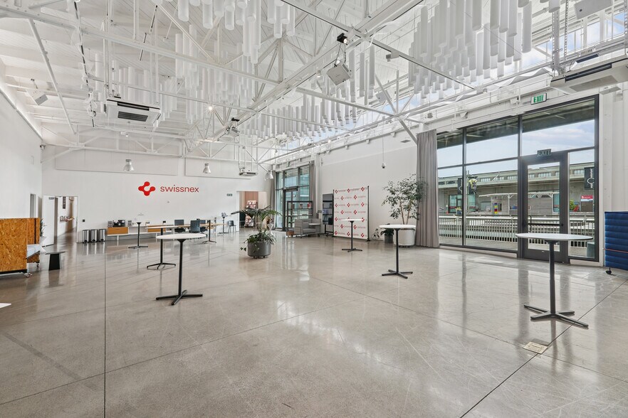 More Photos Of Pier 17, San Francisco Research And Development For Lease