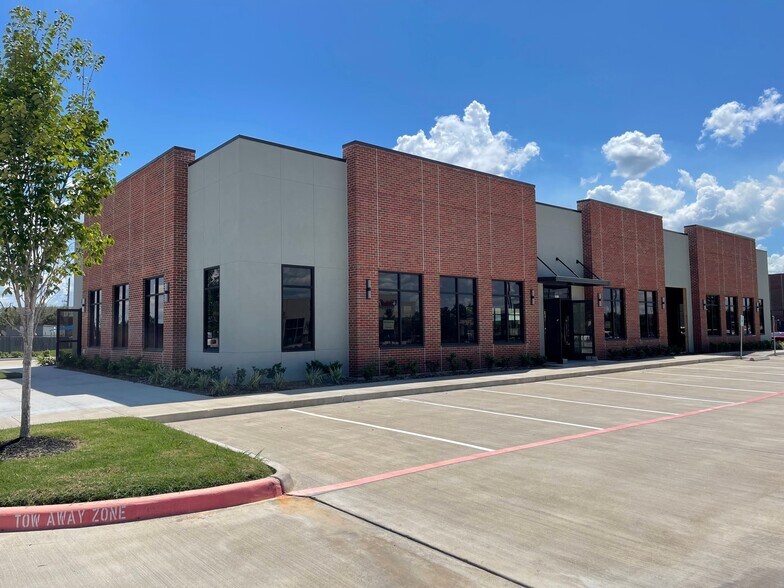 More Photos Of 2803 Imperia Dr, Sugar Land Unknown For Lease
