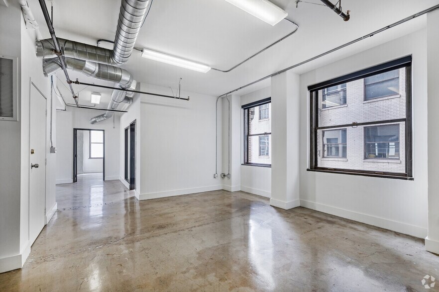 More Photos Of 448 S Hill St, Los Angeles Loft Creative Space For Lease