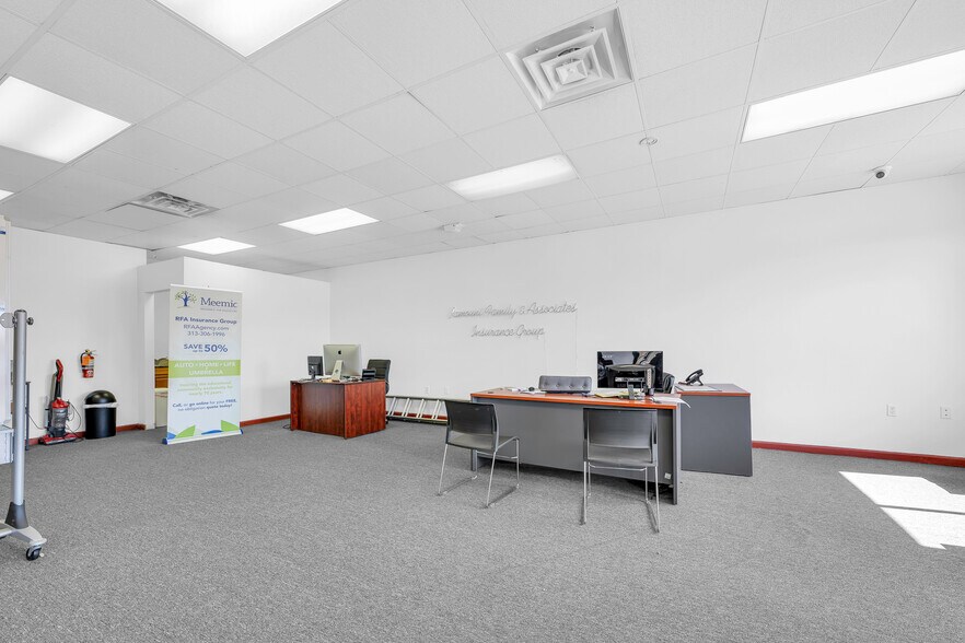 32940 Cherry Hill Rd, Garden City, MI 48135 Freestanding For Sale