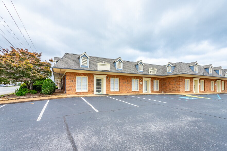 More Photos Of 5811 Lee Hwy, Chattanooga Medical For Lease