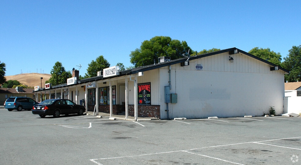 Primary Photo Of 3732-3748 Railroad Ave, Pittsburg Storefront For Sale