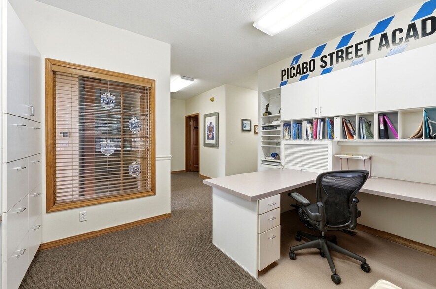 More Photos Of 1762 Prospector Ave, Park City Office For Sale