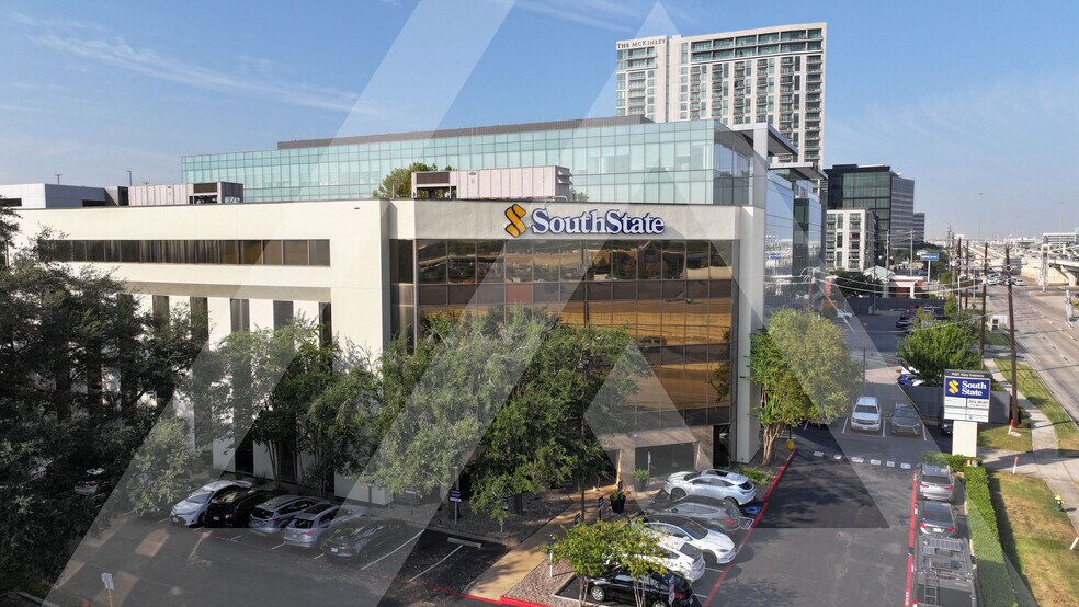 More Photos Of 9601 Katy Fwy, Houston Office For Lease