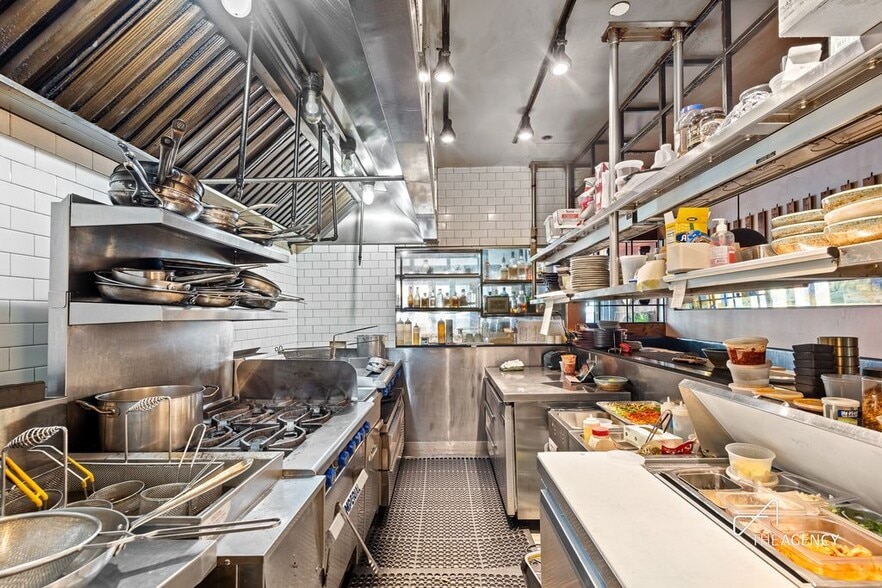 More Photos Of 212 Flatbush Ave, Brooklyn Storefront Retail Residential For Lease