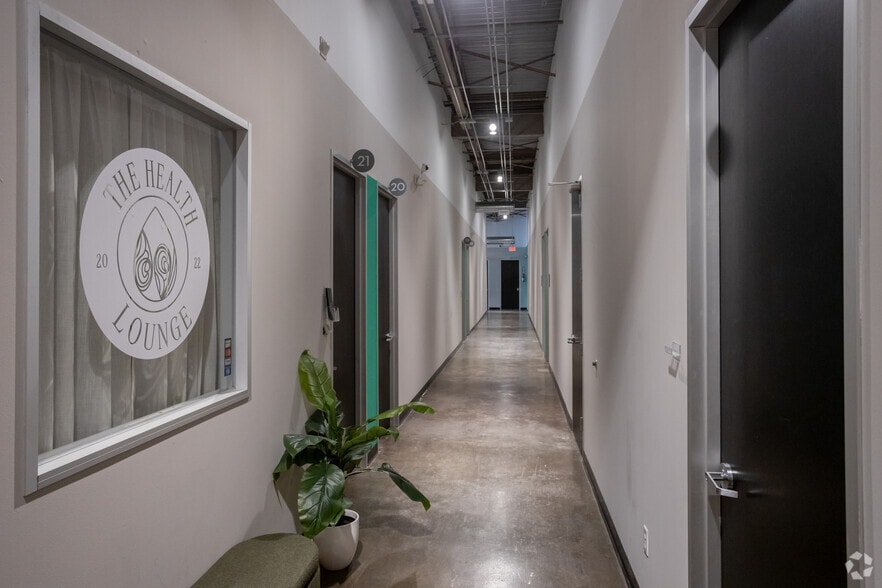 More Photos Of 3420 Rusk St, Houston Loft Creative Space For Lease