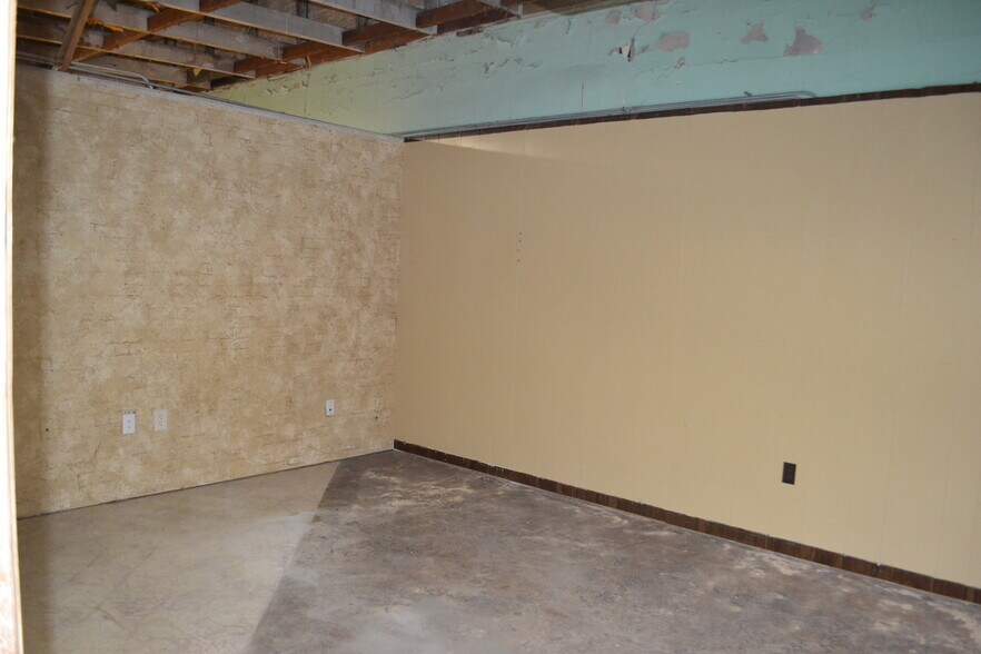 More Photos Of 465 E Main St, Bartow Medical For Lease