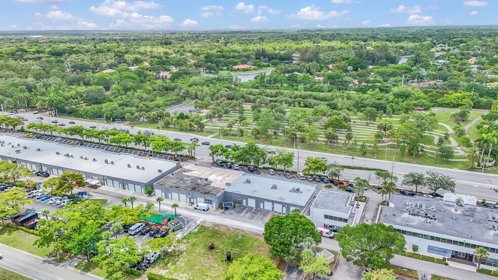 More Photos Of 7600 Wiles Rd, Coral Springs Unknown For Lease