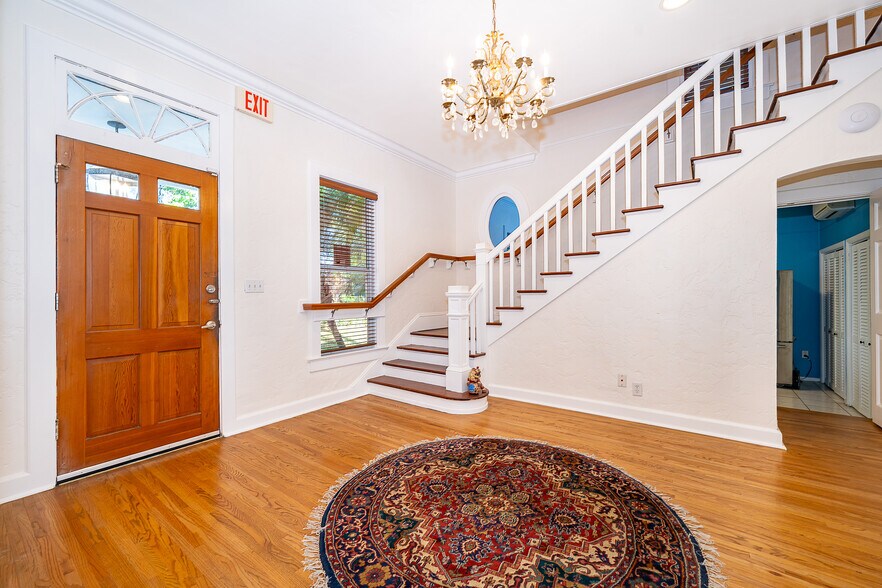 More Photos Of 219 S Clyde Ave, Kissimmee Office For Sale