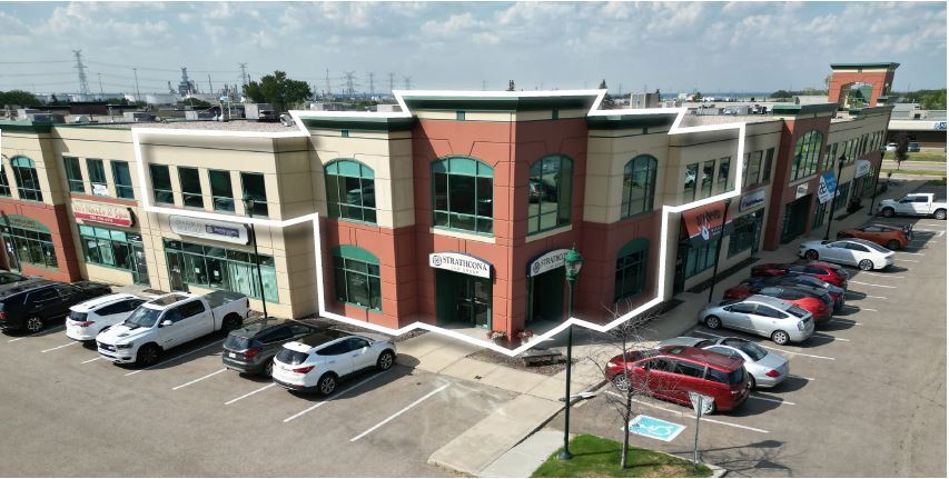 More Photos Of 150 Chippewa Rd, Sherwood Park Flex For Sale