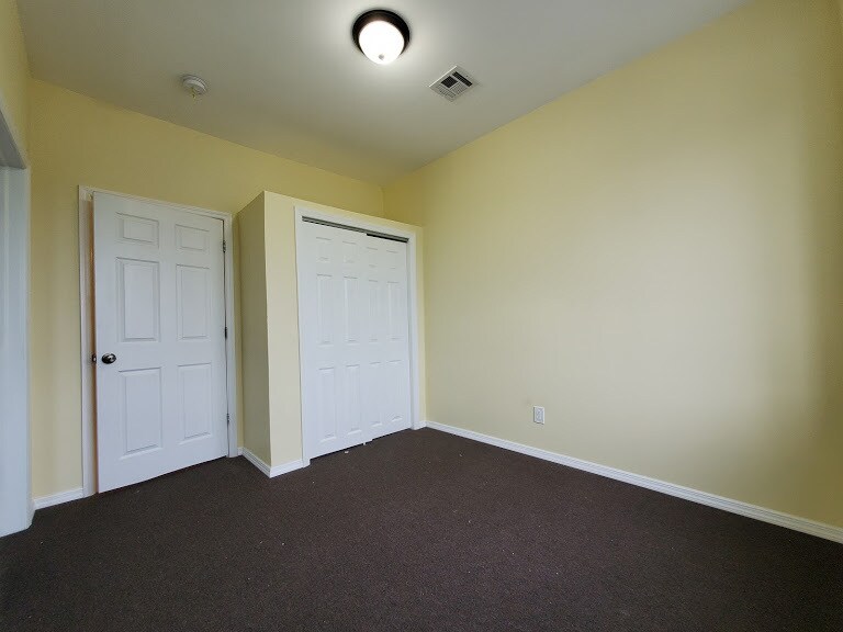 More Photos Of 595 Ocean Ave, Jersey City General Retail For Sale