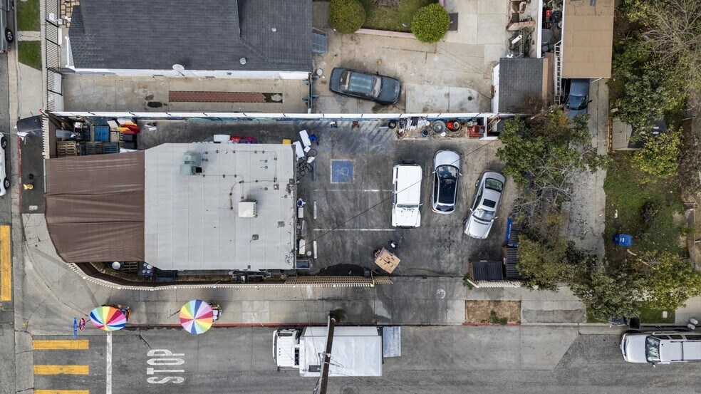 More Photos Of 920 N Bonnie Beach Pl, Los Angeles Freestanding For Sale