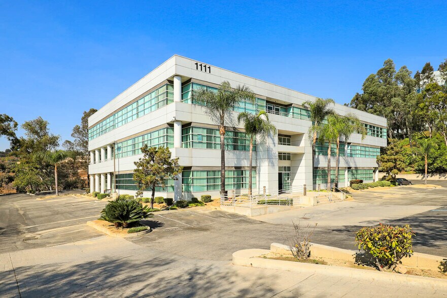 More Photos Of 1111 Corporate Center Dr, Monterey Park Loft Creative Space For Lease