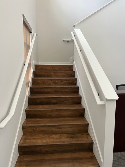 More Photos Of 1740 Grassland Pky, Alpharetta Unknown For Lease